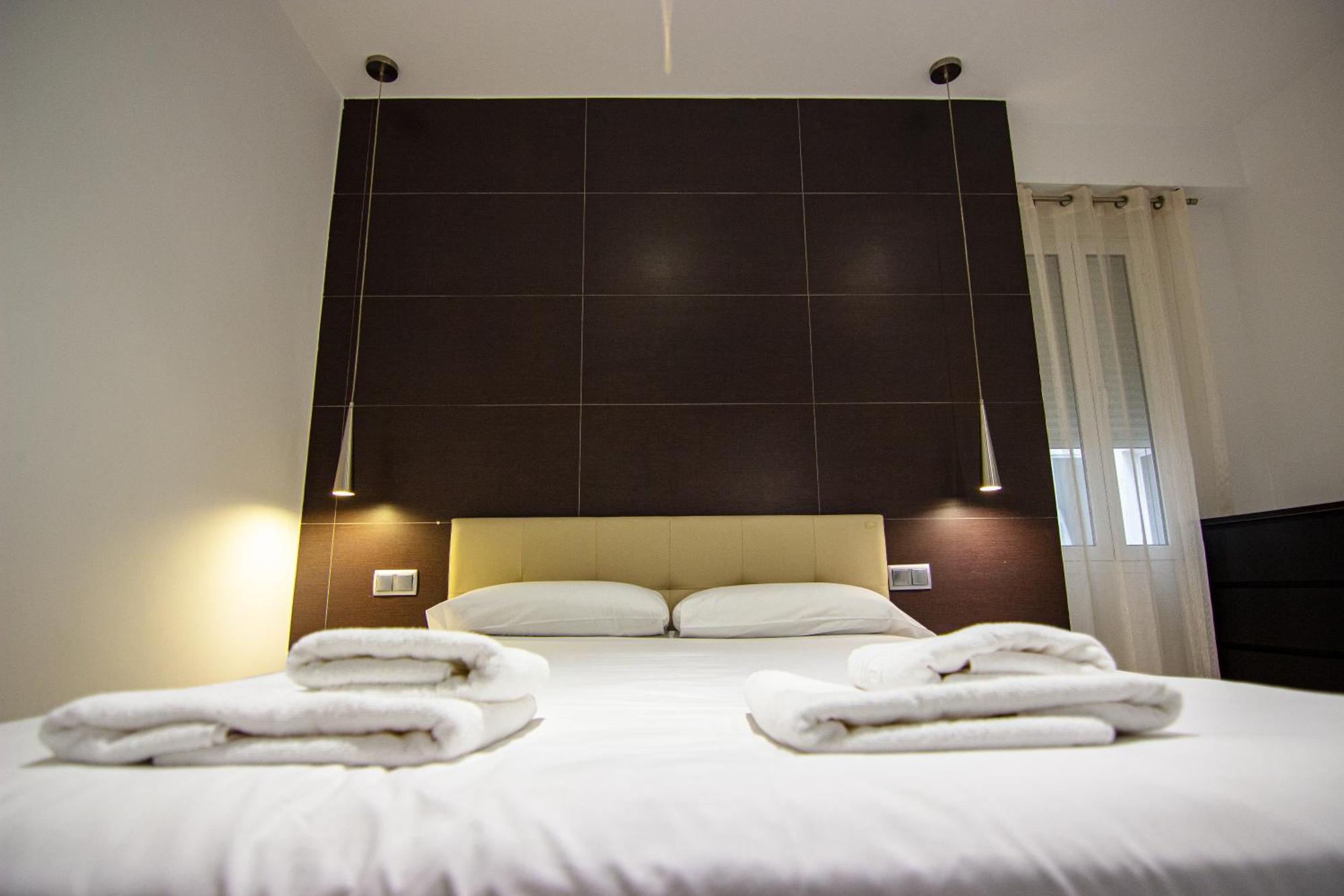Apartamento Amplio Y Luminoso A 2 Min Del Centro Sevilla Kültér fotó